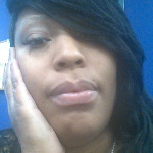 Meet your Posher, Lynette