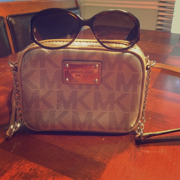 Michael Kors Jet Set Crossbody