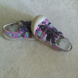 Keen sandals girls sz 1