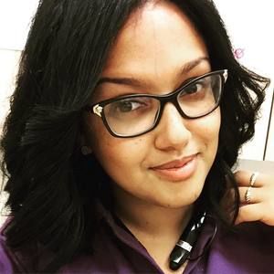 Meet your Posher, Yolanda