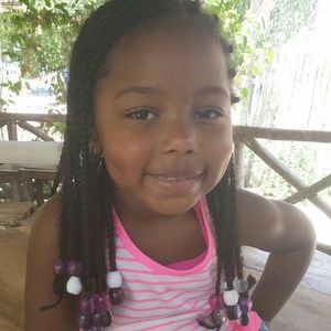 Meet your Posher, Darniece