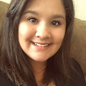 Meet your Posher, Ellie