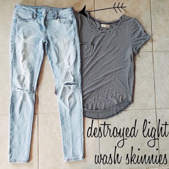 destroyed light wash skinny jeans ↠ american eagle