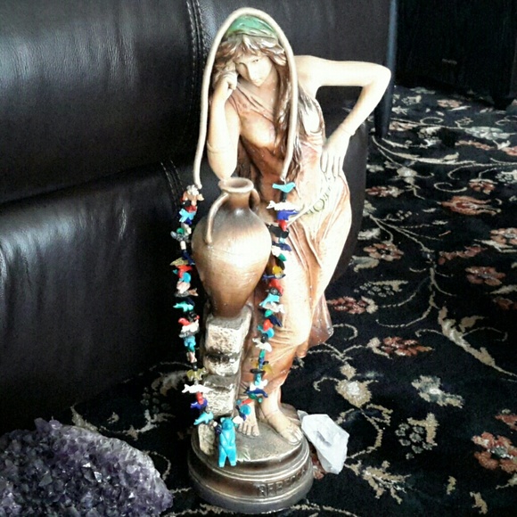 Fetish animal, bear dolphin gemstone Zuni necklace - Picture 1 of 4