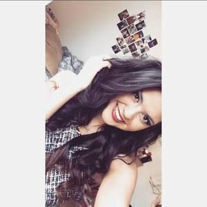 Meet your Posher, Danelle