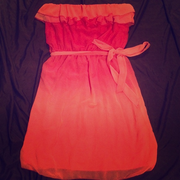 Super gorgeous pink ombré sleeveless dress