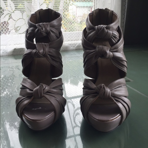 High heel shoes