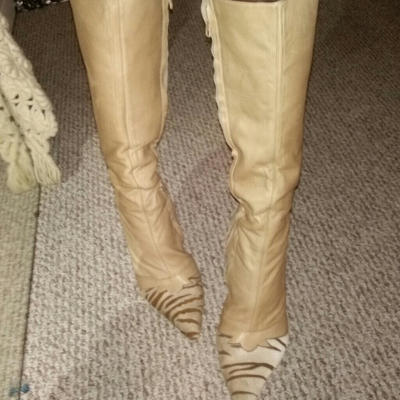 Imported Italian Leather & Fur Knee high stiletto - Picture 1 of 4