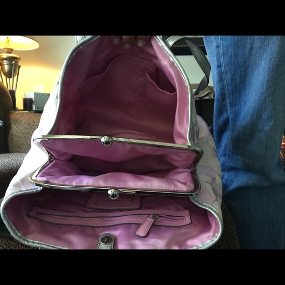 Authentic Coach bag. - Picture 2 of 3