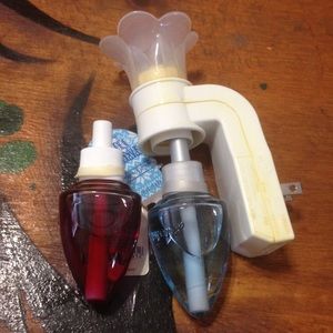 Bath and body works plug in and refills