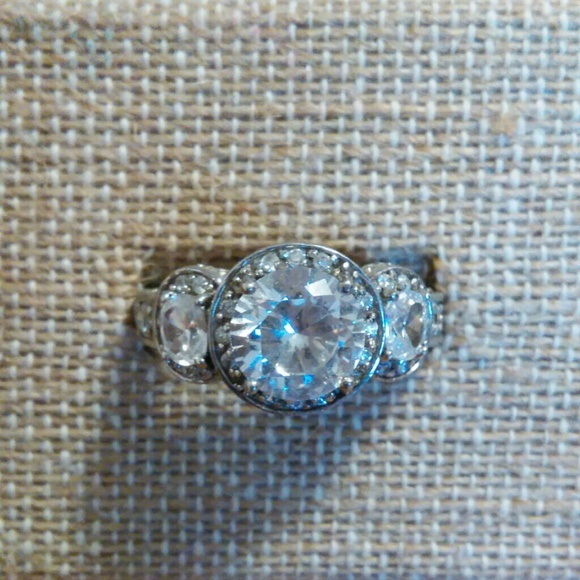 Hand Cut CZ Solid 925 Sterling Silver w/ Rhodium - Picture 3 of 4