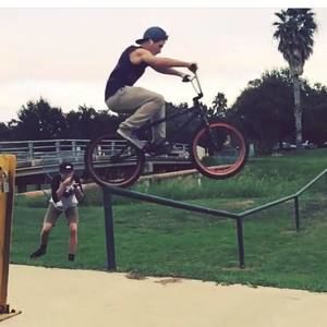 Meet your Posher, Justin