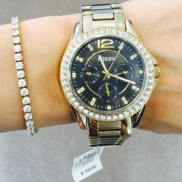 Fossil watch, brand new, never worn