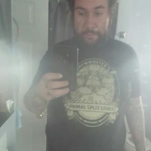 Meet your Posher, Henry