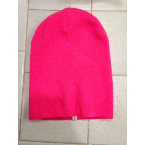 ❗️Warm Pink Beanie from Charlotte Russe.❗️