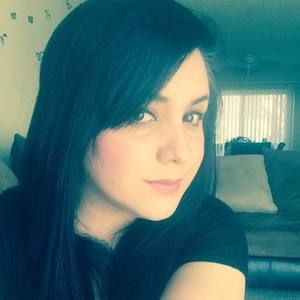 Meet your Posher, Eva