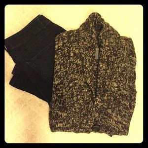 🆕 Ann Taylor sweater - S petite