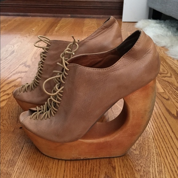 Jeffrey Campbell wedge sandal