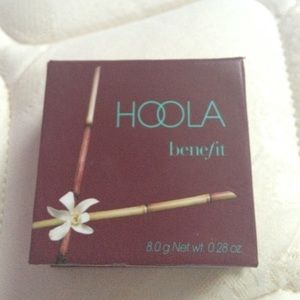 Benefit: Hoola Bronzer ( FULL SIZE)
