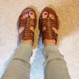 Clarks brown sandals