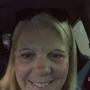 Meet your Posher, Beverly