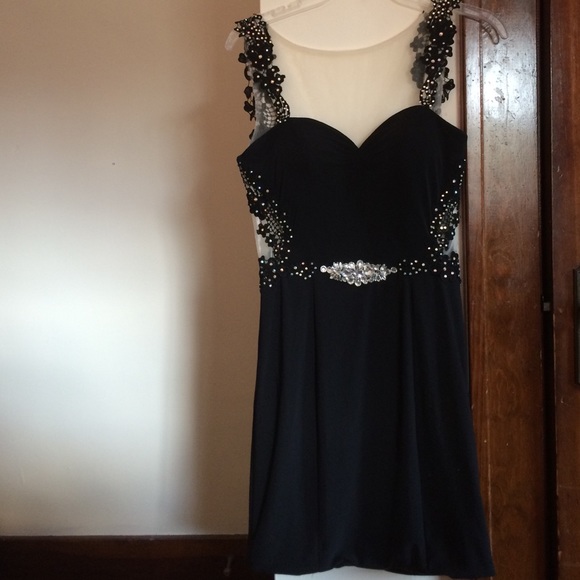 Vienna Prom homecoming dress