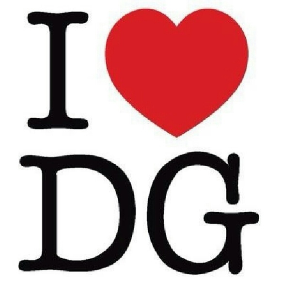 Meet your Posher, Daisi - Picture 1 of 1