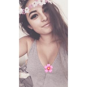 Meet your Posher, Christina