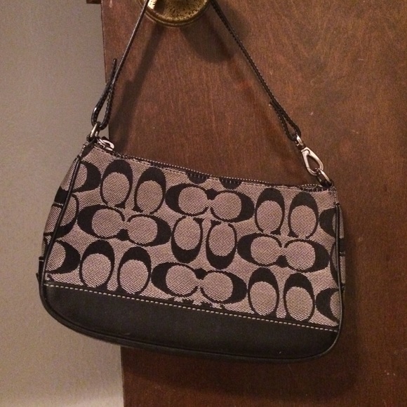 coach purse - Picture 1 of 1
