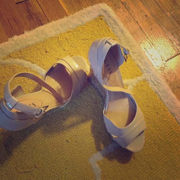 Guess wedges