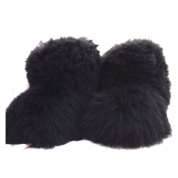 Ugg Fluff Baby Boots
