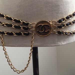 Gold tone chain leather belt Gold tone chain leather belt