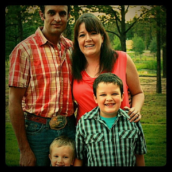 Meet your Posher, Adrienne - Picture 2 of 2