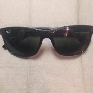 Authentic unisex Ray ban sunglass