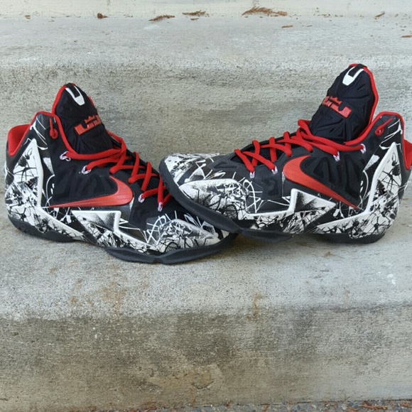 Nike LeBron Graffiti 11s