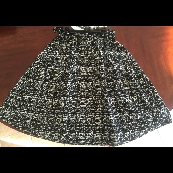 Beautiful black and white skirt
