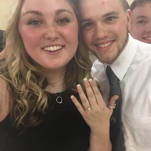 Meet your Posher, Maegan