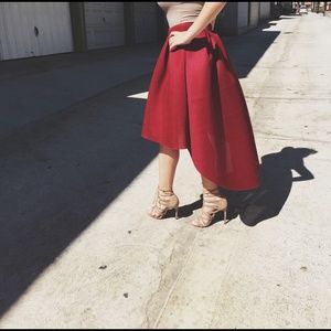 Burgundy midi puff skirt