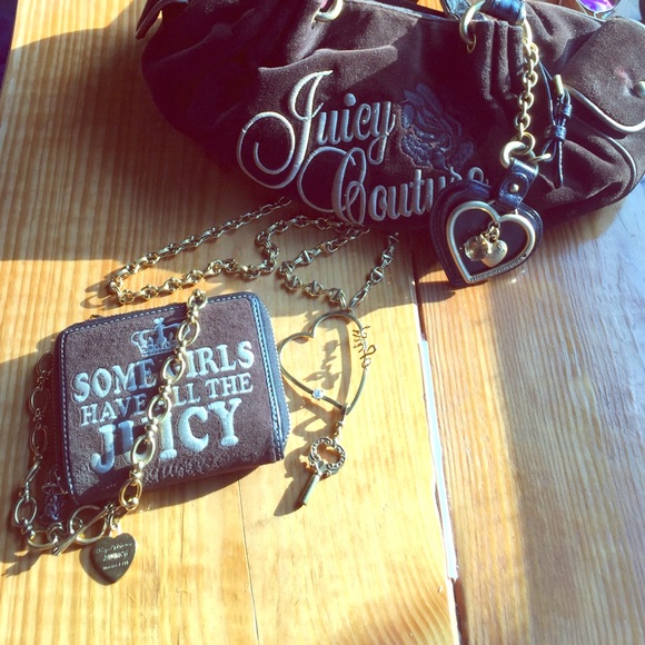 👑 Juicy Couture 👑 RARE AUTHENTIC Wallet!