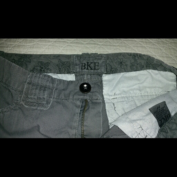 BKE grey skirt - Picture 1 of 4