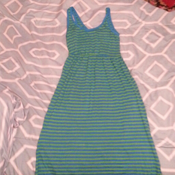 Causal dress