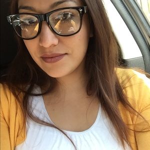 Meet your Posher, Elsa