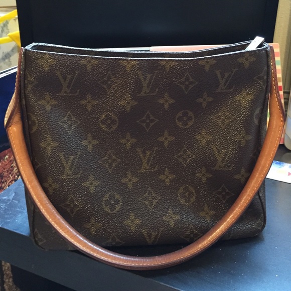 AUTHENTIC Louis Vuitton vintage handbag