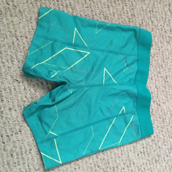 Assorted spanx - Picture 3 of 4