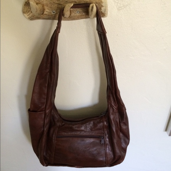 Vintage hipster 70's brown leather shoulder bag