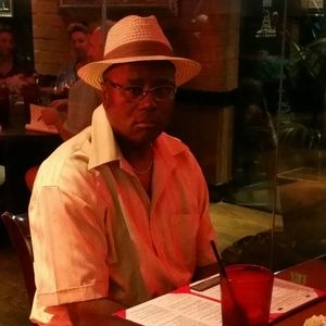 Meet your Posher, Johnny