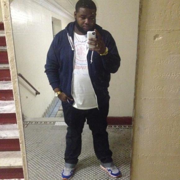 Meet your Posher, Neil - Picture 1 of 1