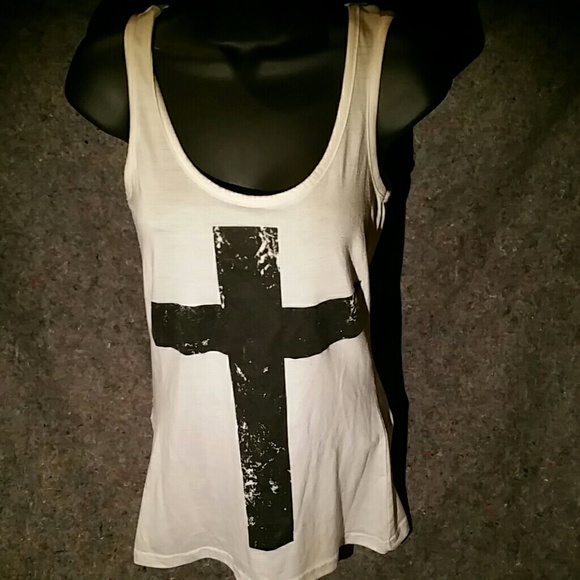 Cross/back skull cut out tank
