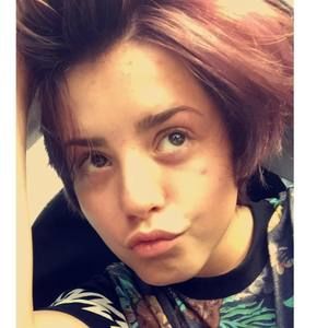 Meet your Posher, Kat