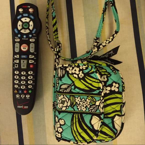 Vera Bradley Blue Green & White Crossbody - Picture 3 of 3